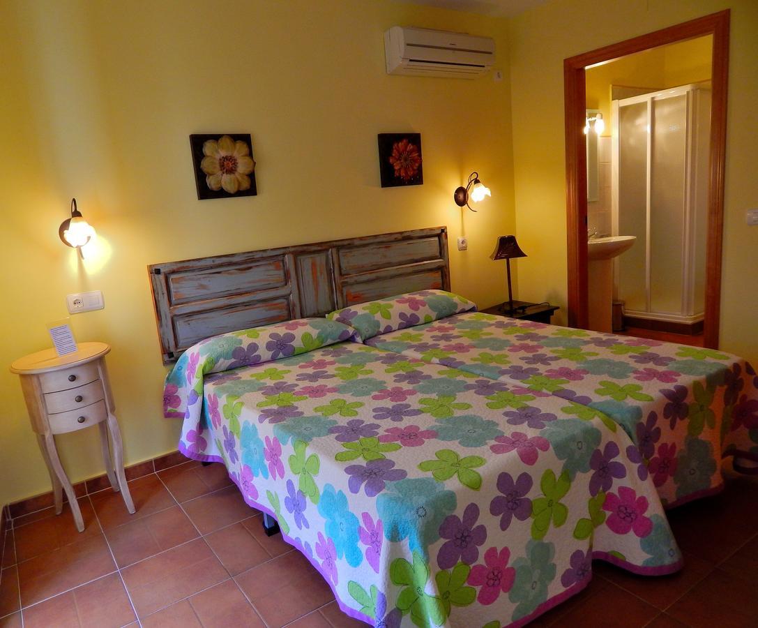 Casa Rural La Perra Gorda Zorita  Eksteriør billede